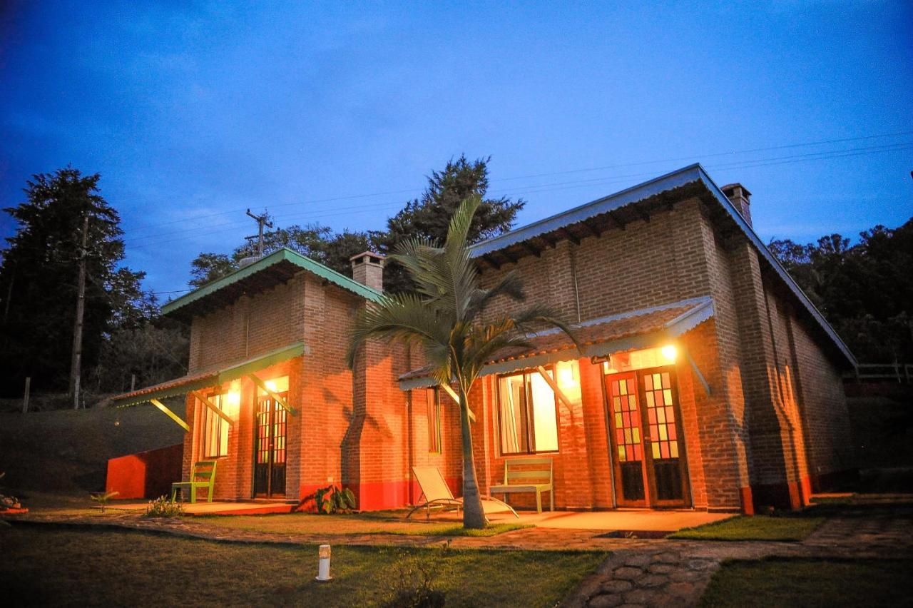 Encantos Do Vale Pousada E Spa Cultural Bueno Brandão 外观 照片